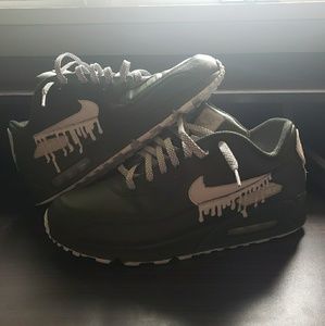 Nike Air Max 90 size 12